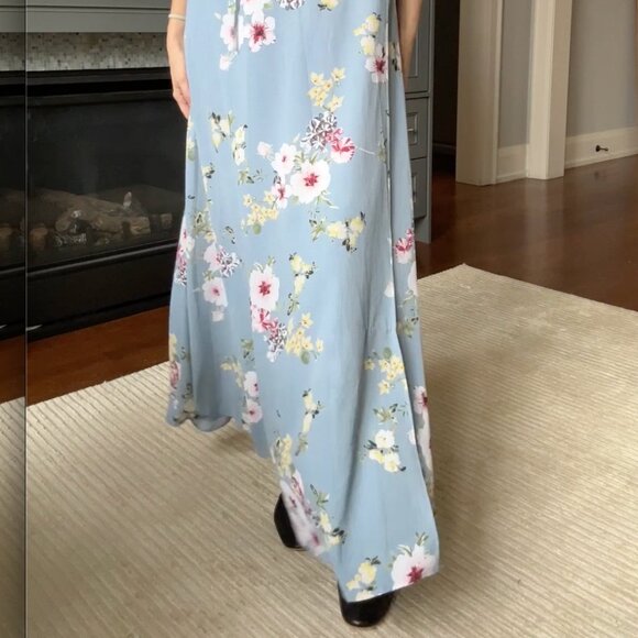 Fun and flowery maxi-dress - Picture 4 of 5